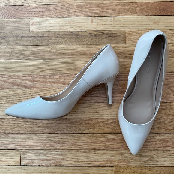 Nude heels! - Picture 2 of 3